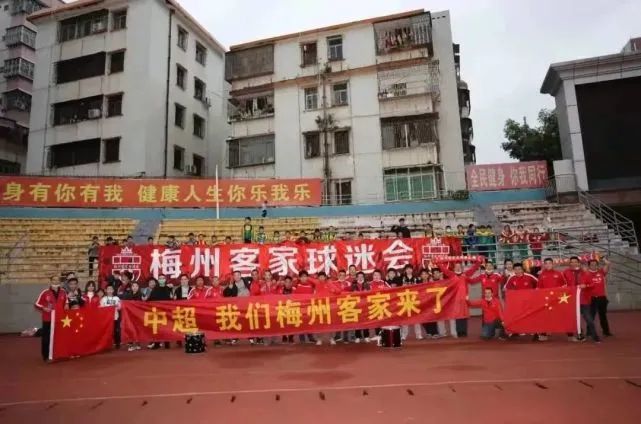 亚洲精品免费网站
